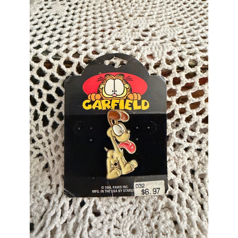 Vintage 1994 Garfield Odie Enamel Pin Gold Tone New on Card Starline USA D32